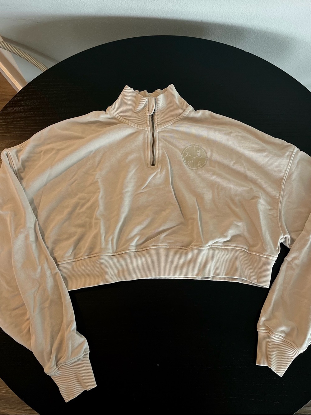 Gymshark Cropped Half-Zip Mock Neck Sweatshirt - Cream